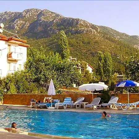 California Ξενοδοχείο Φετιγιέ